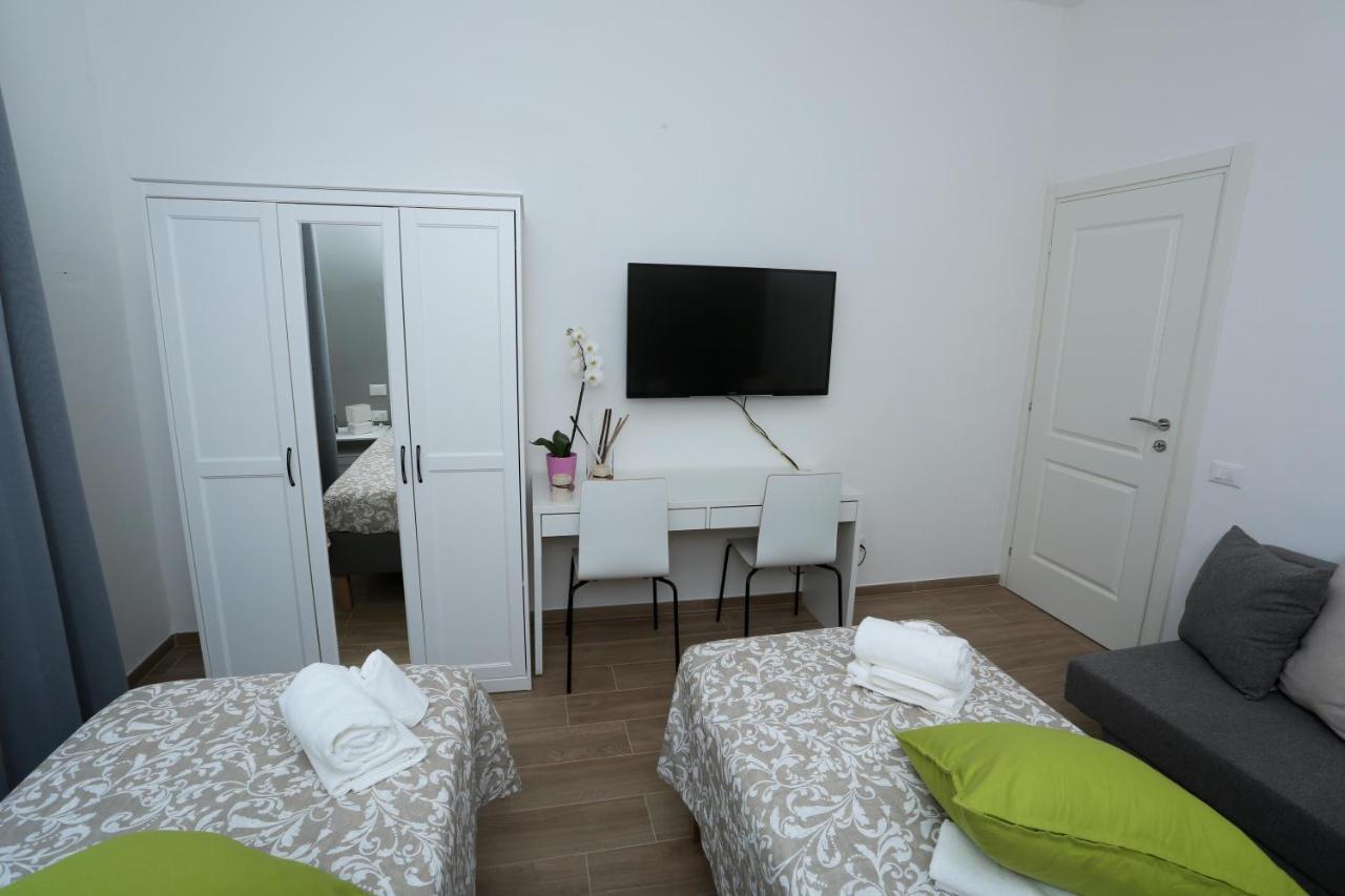 Bed and Breakfast Residenza Leone Флоренция Экстерьер фото