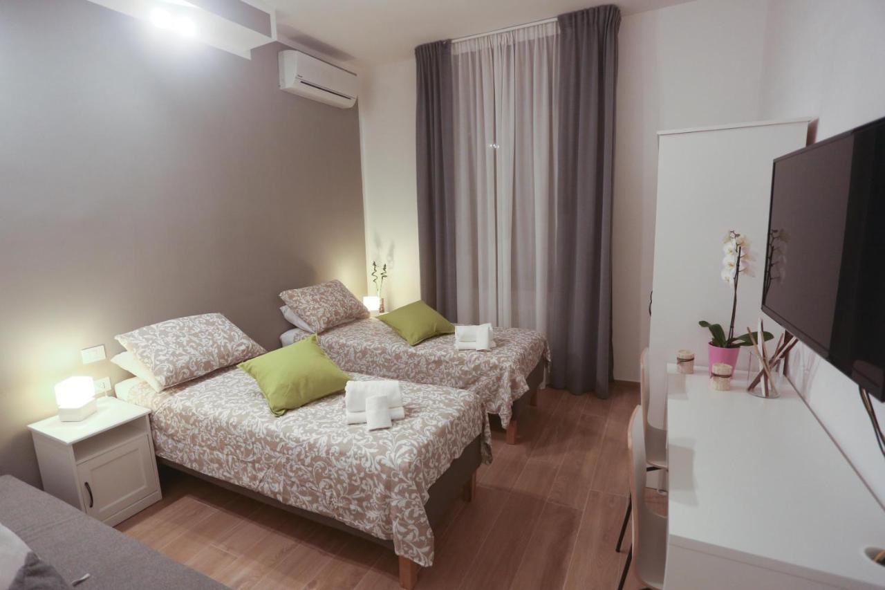 Bed and Breakfast Residenza Leone Флоренция Экстерьер фото