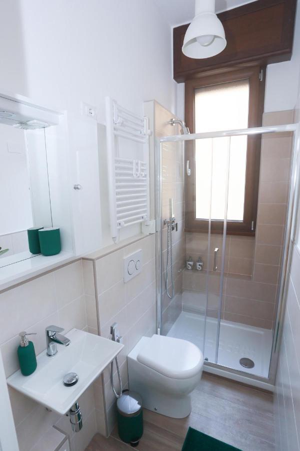 Bed and Breakfast Residenza Leone Флоренция Экстерьер фото